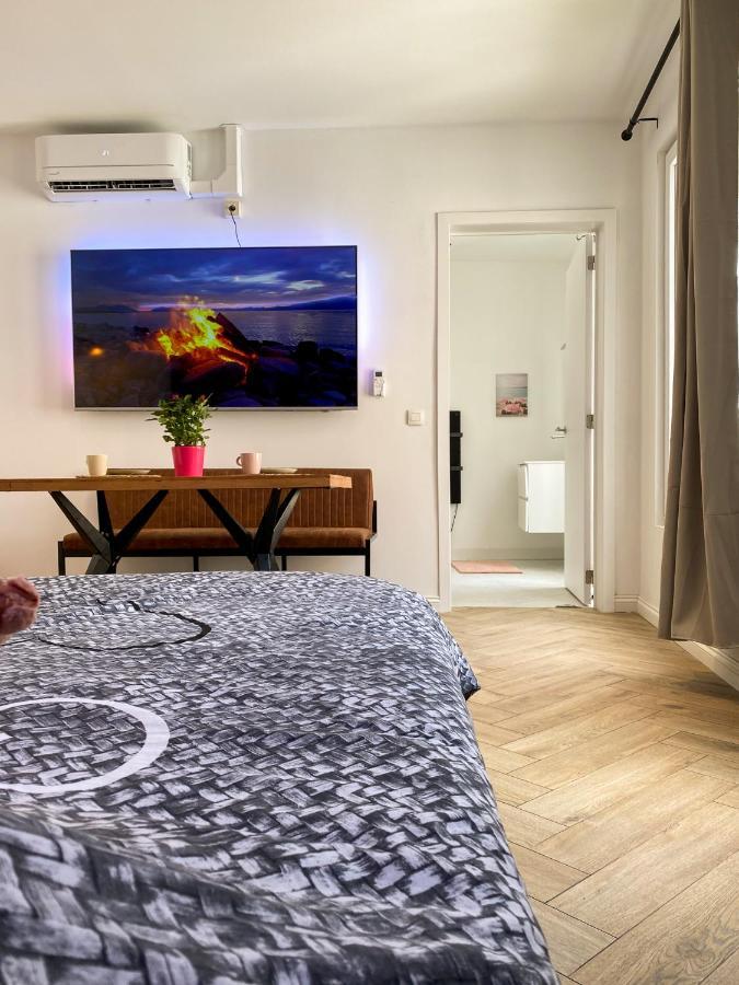 Appartement Center In Quiet Street & Airco Antwerpen
